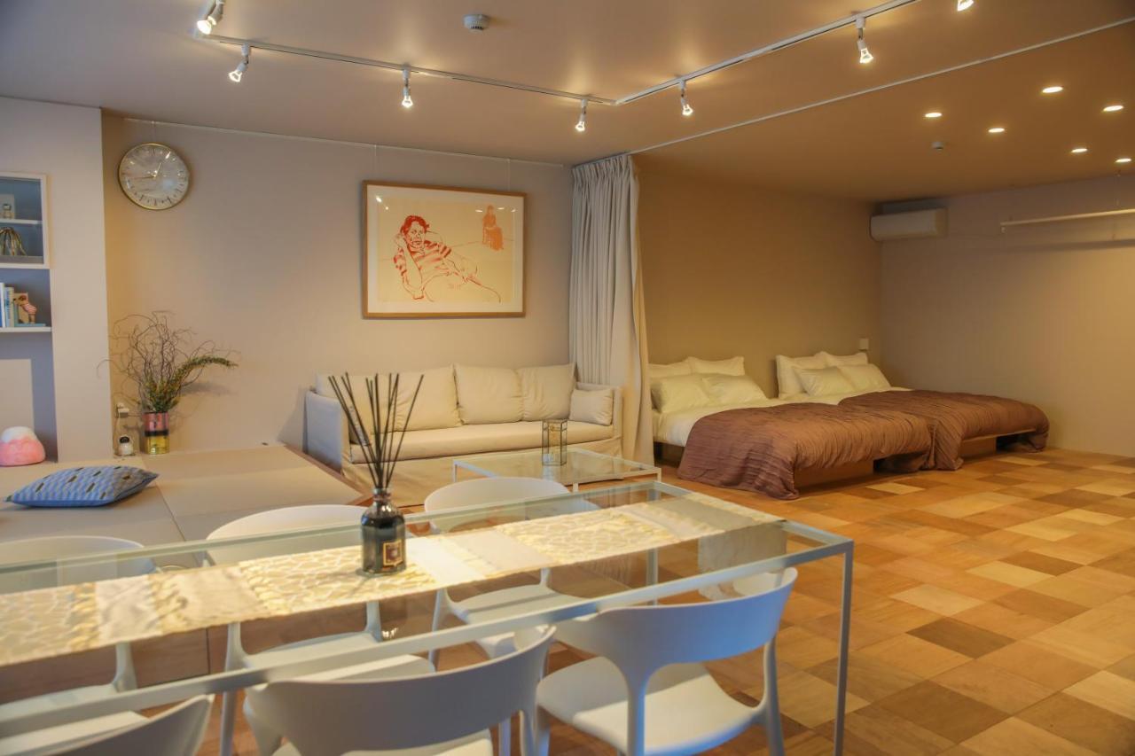 D3 Hotel Gallery2 Osaka Bagian luar foto
