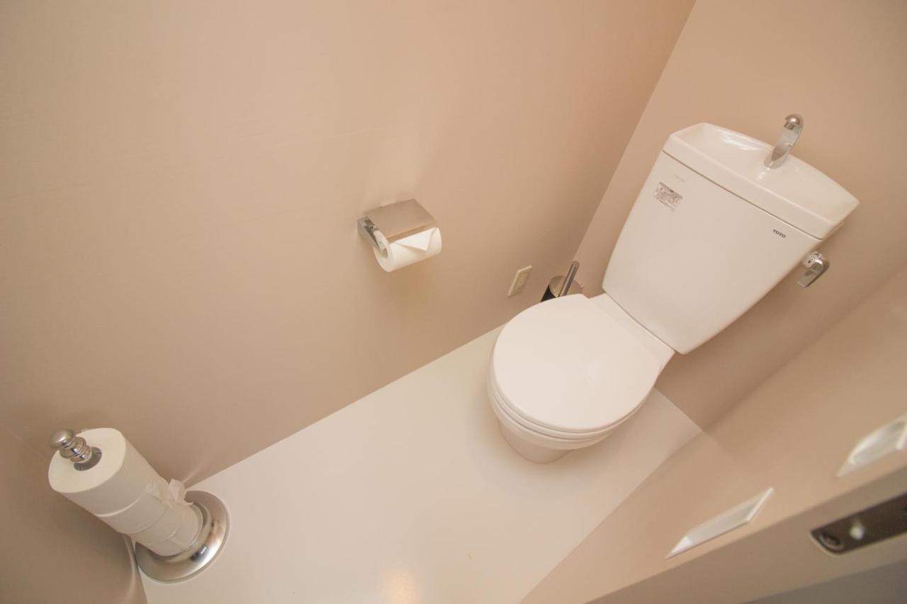 D3 Hotel Gallery2 Osaka Bagian luar foto